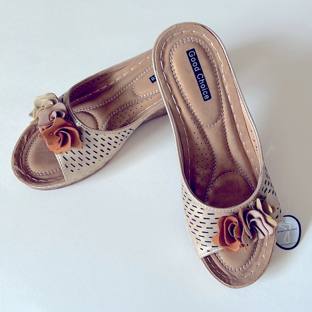 NEW - Good Choice Sandals